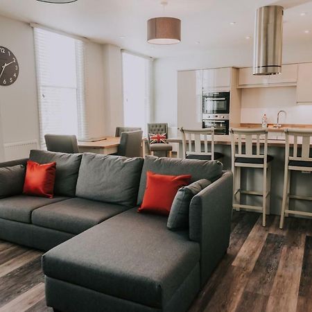 Cavendish House With Secure, Allocated Parking, 2 Mins Walk From Windsor Castle Ngoại thất bức ảnh