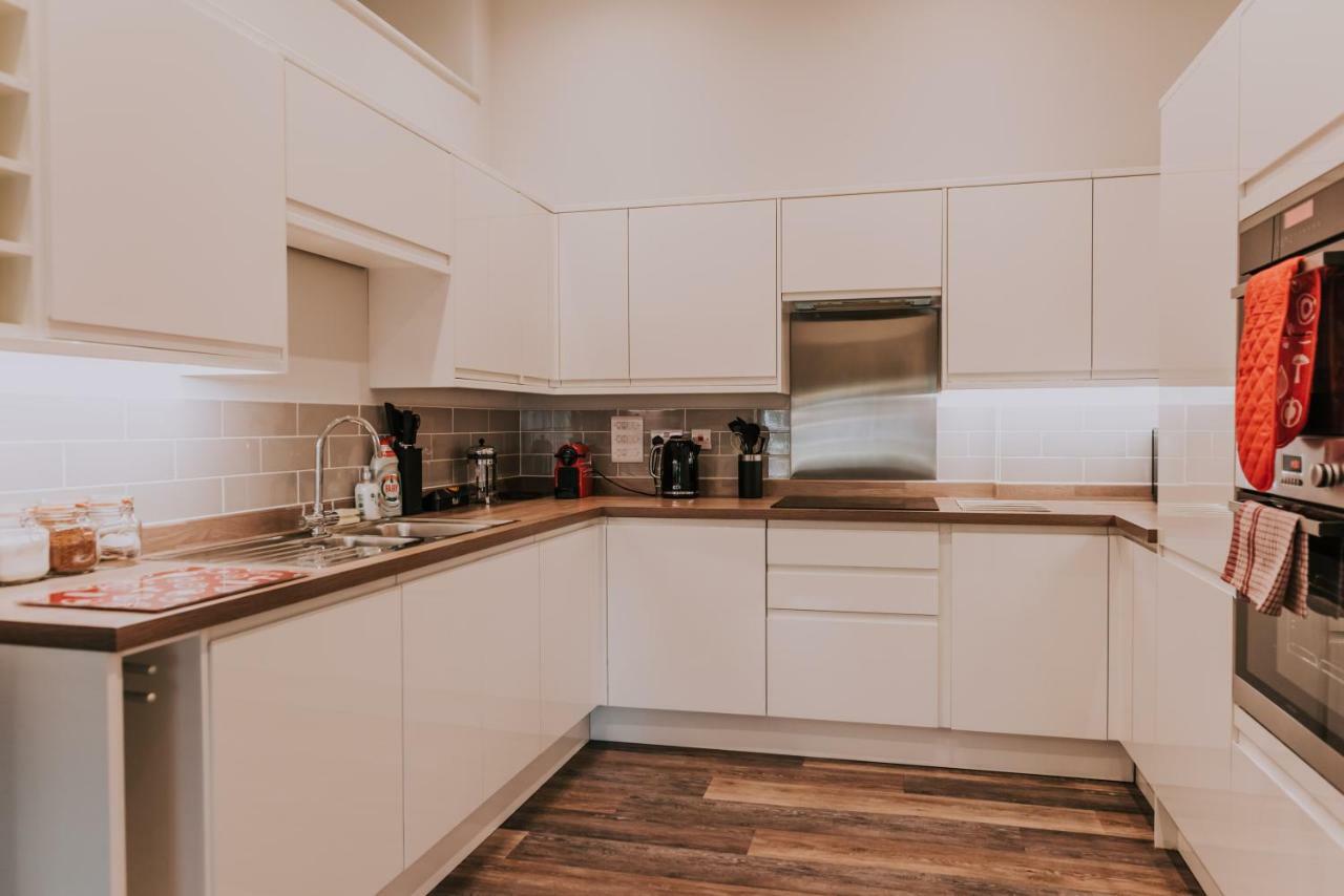 Cavendish House With Secure, Allocated Parking, 2 Mins Walk From Windsor Castle Ngoại thất bức ảnh