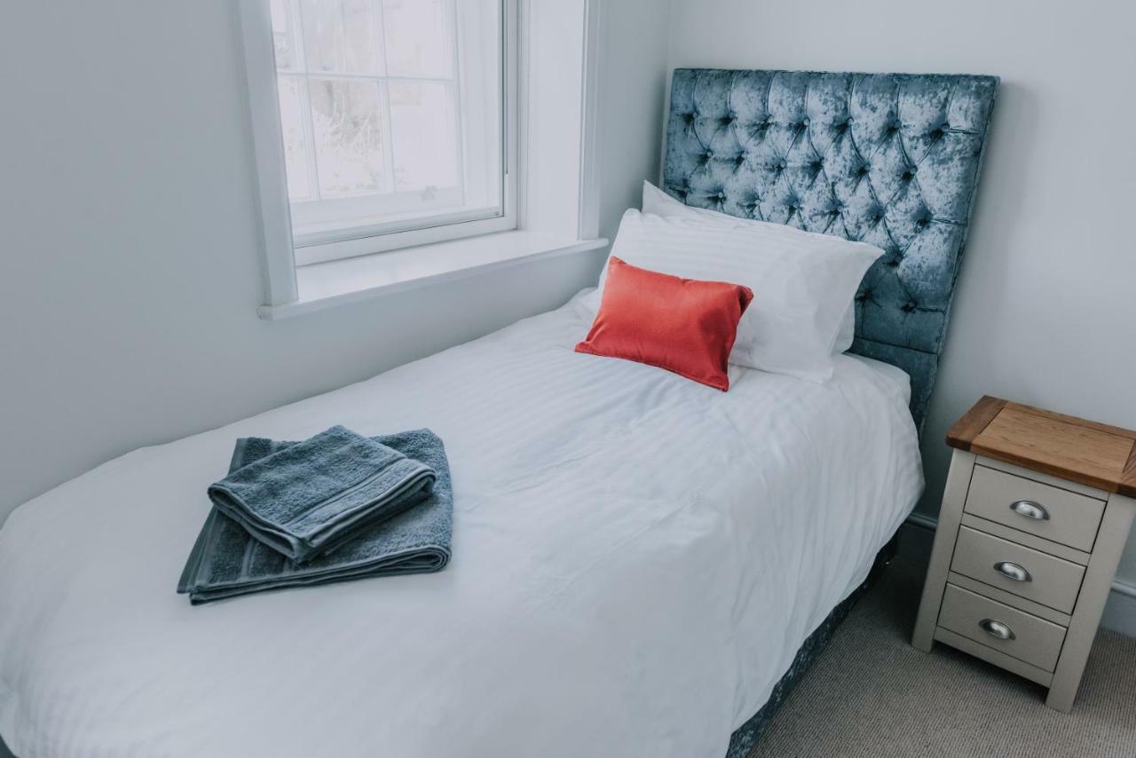 Cavendish House With Secure, Allocated Parking, 2 Mins Walk From Windsor Castle Ngoại thất bức ảnh